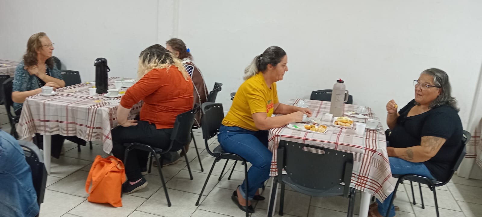 Chá das Mâes
