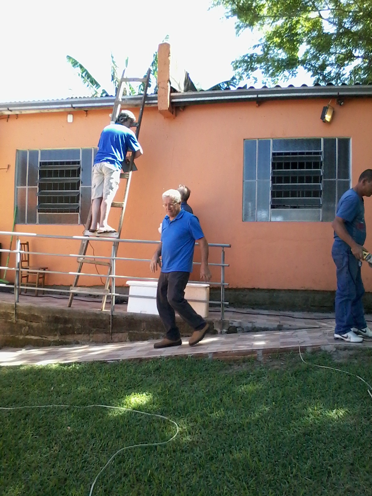 Preparando a festa.